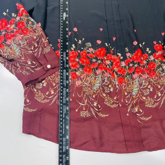 The Limited Floral Multicolor Long Sleeve V-neck Popover Top, Size 2X - Picture 4 of 9